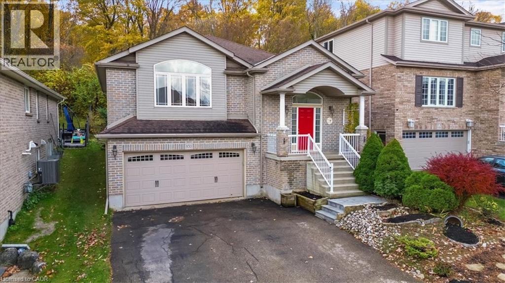 850 Munich Circle, Waterloo, Ontario N2V 2N5 - Photo 2 - 40785173