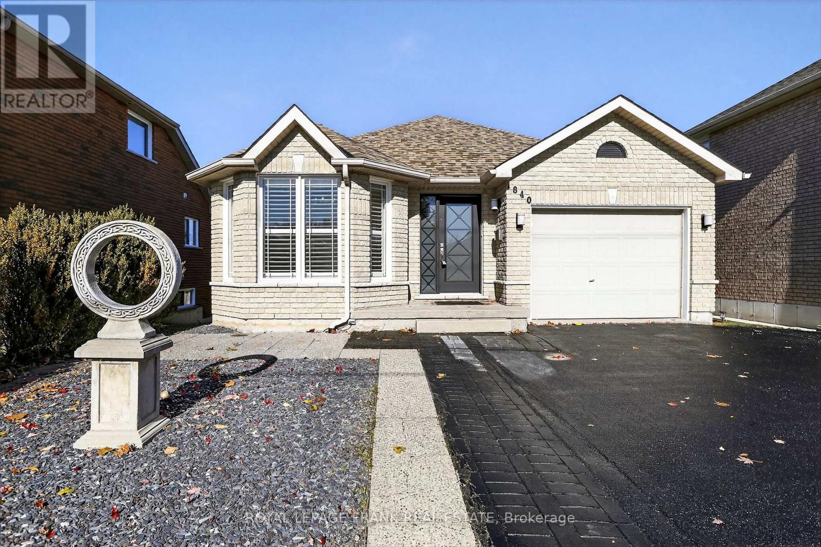 1840 Glenforest Boulevard, Peterborough (Monaghan Ward 2), Ontario  K9K 2P3 - Photo 3 - X12511884