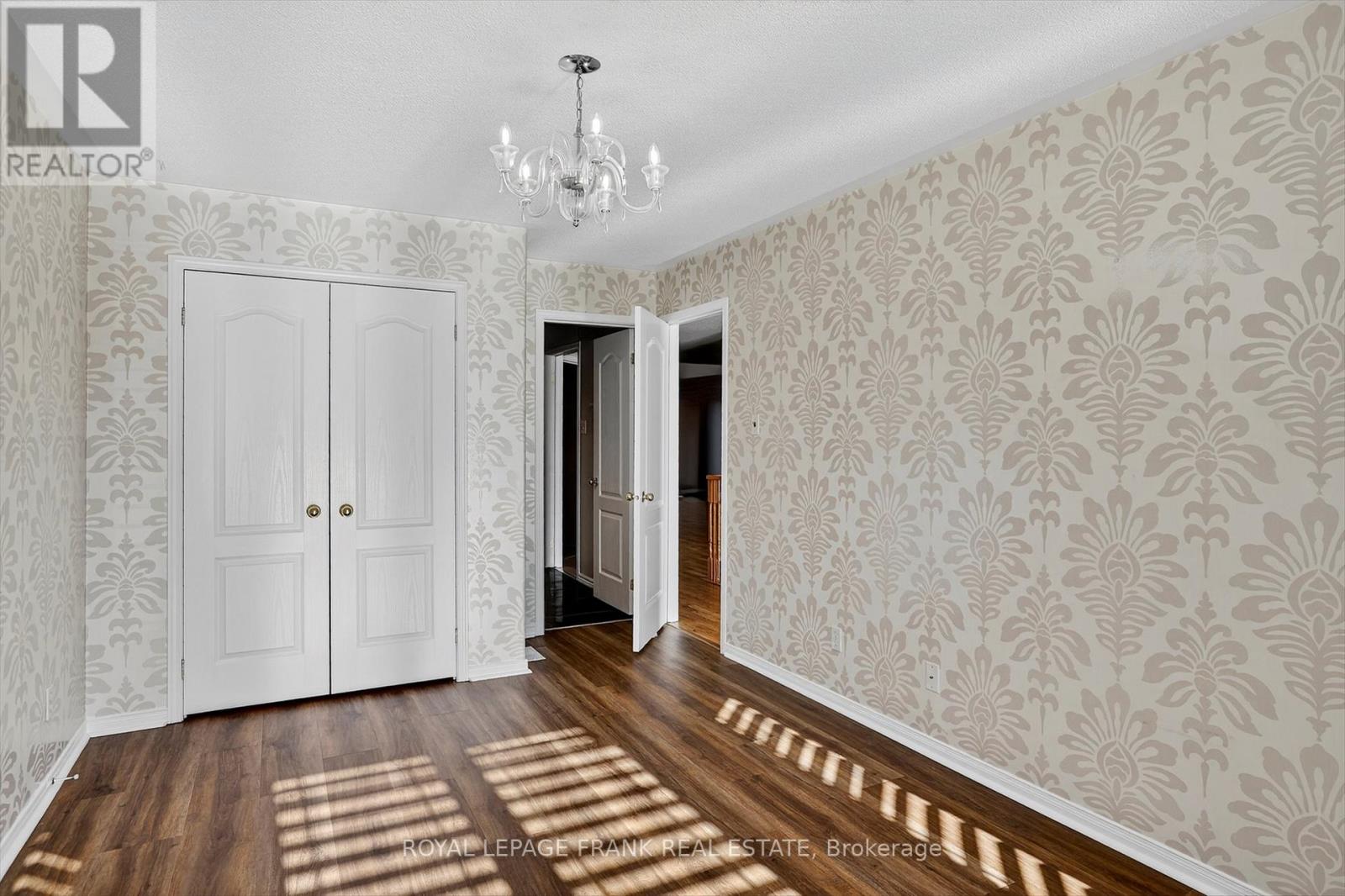 1840 Glenforest Boulevard, Peterborough (Monaghan Ward 2), Ontario  K9K 2P3 - Photo 7 - X12511884