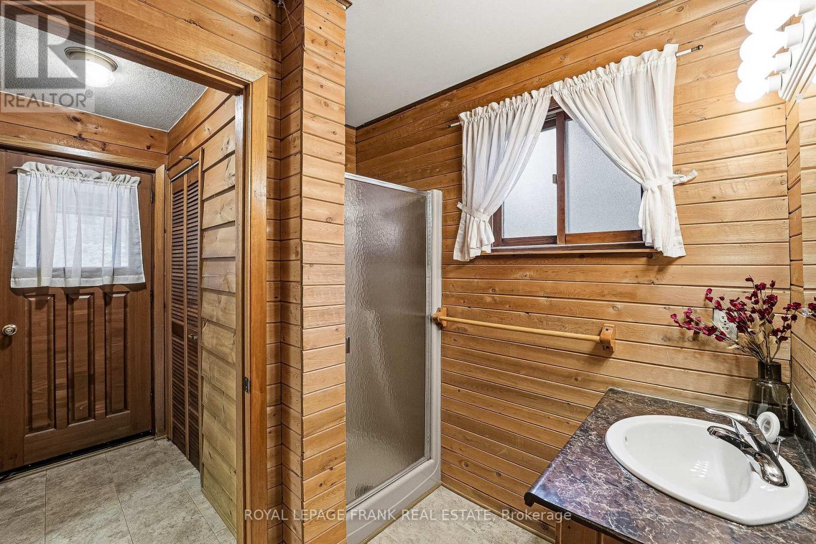 23 Trillium Court, Kawartha Lakes (Emily), Ontario  K0L 2W0 - Photo 24 - X12511928