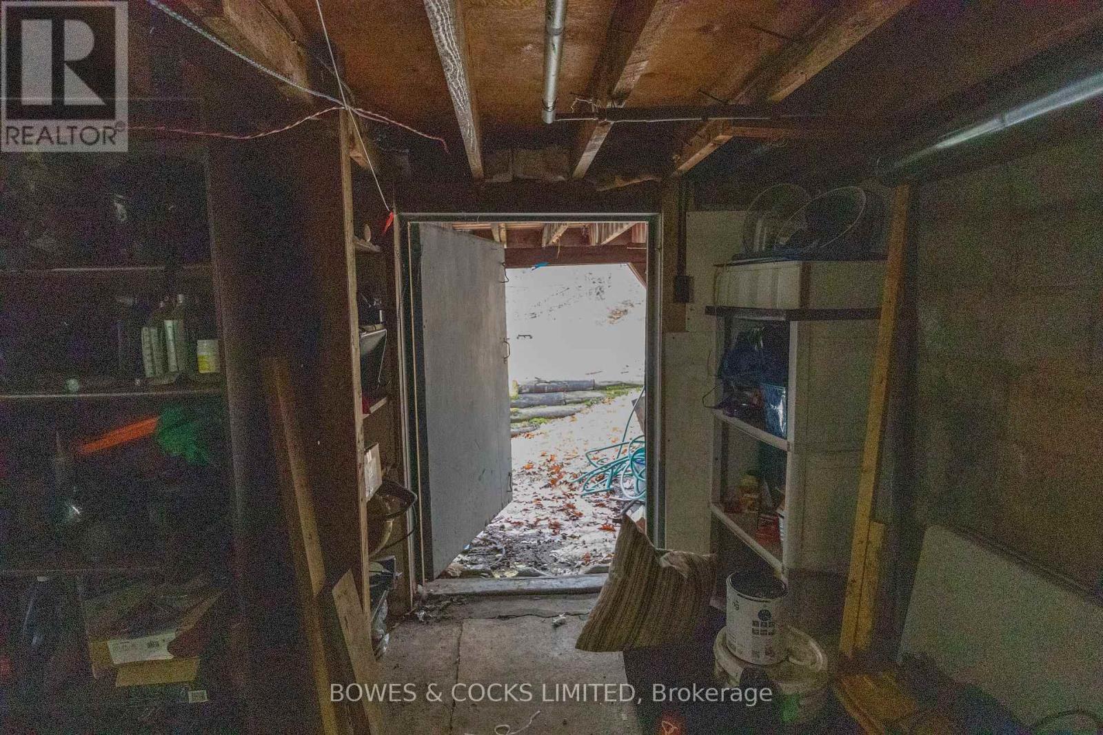 35 Cleak Avenue, Bancroft, Ontario K0L 1C0 - Photo 33 - X12512162