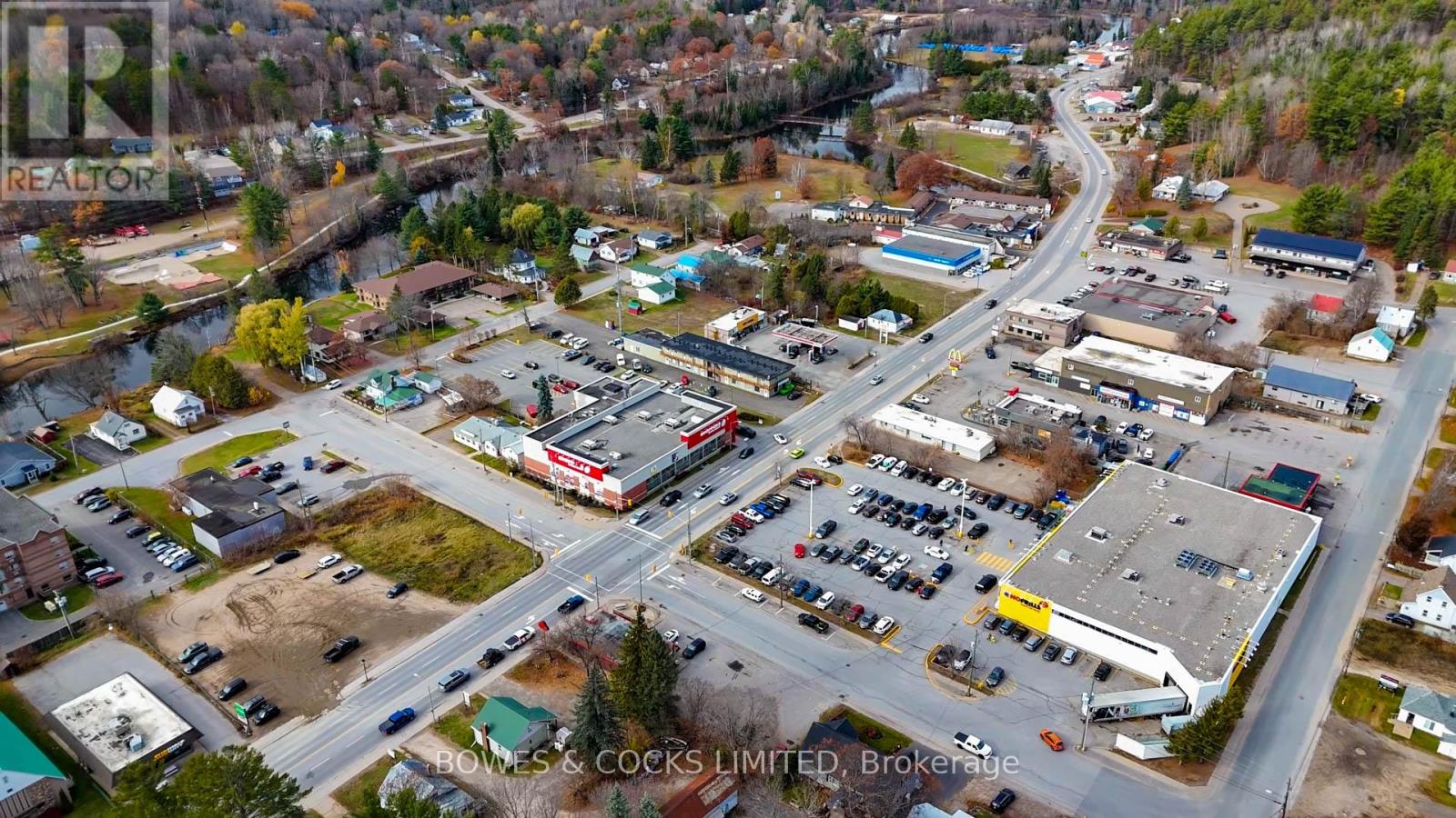 35 Cleak Avenue, Bancroft, Ontario K0L 1C0 - Photo 35 - X12512162