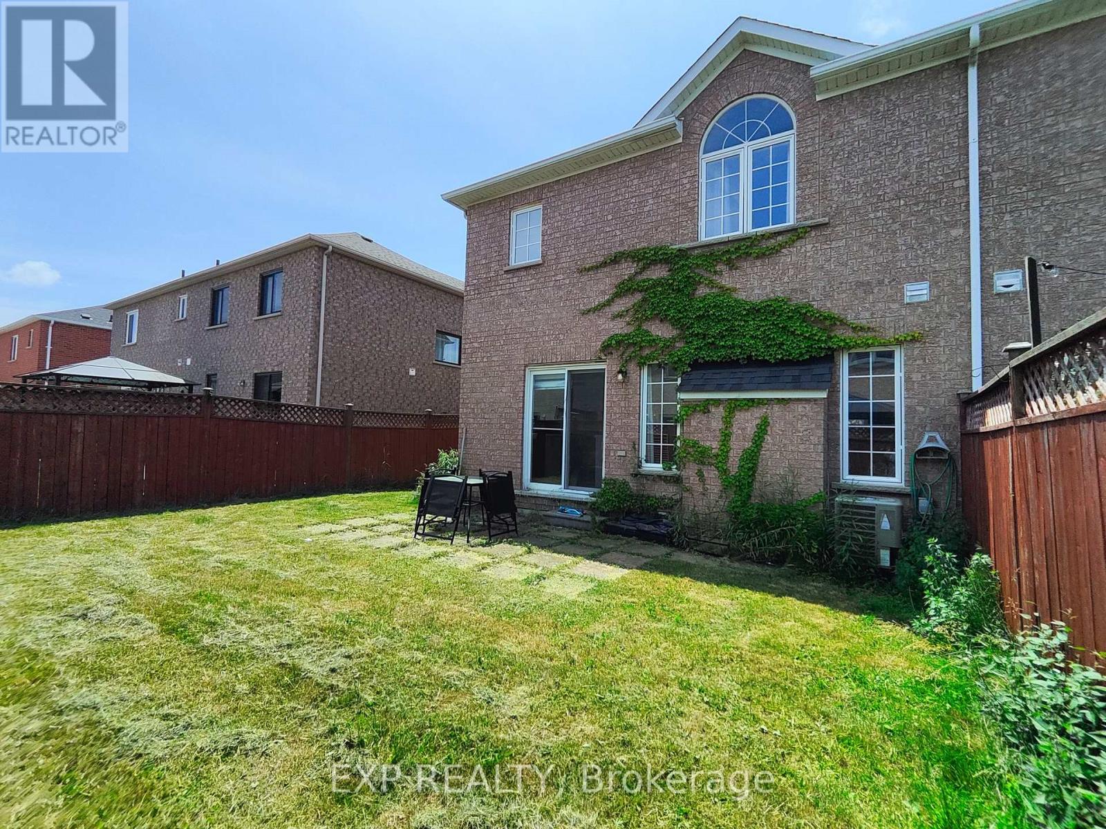 5919 Tampico Way, Mississauga, Ontario  L5M 6Z3 - Photo 28 - W12511676