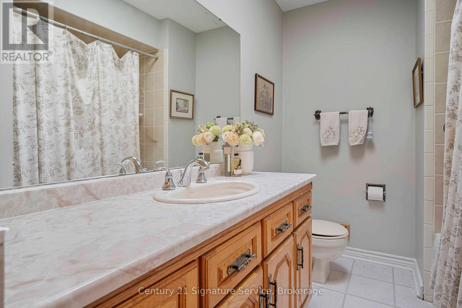 2146 Denise Road, Mississauga, Ontario  L4X 1J1 - Photo 13 - W12511766