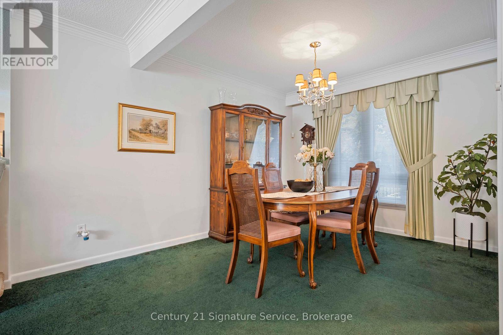 2146 Denise Road, Mississauga, Ontario  L4X 1J1 - Photo 9 - W12511766