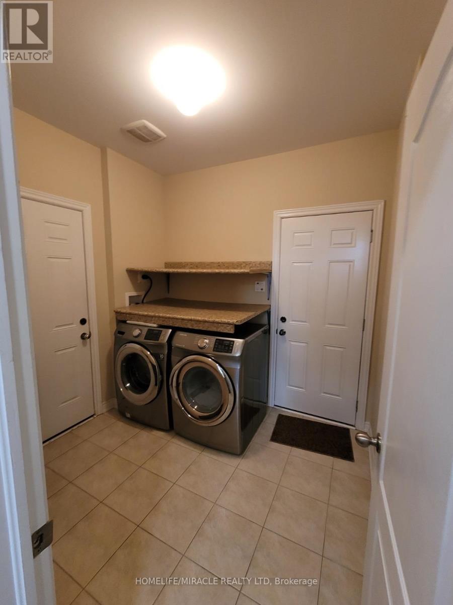 7 Campwood Crescent, Brampton, Ontario  L6P 3S5 - Photo 18 - W12511780