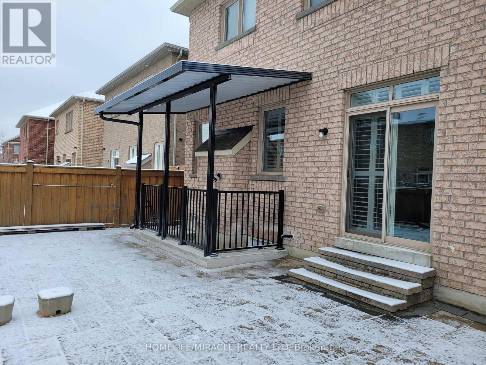 7 Campwood Crescent, Brampton, Ontario  L6P 3S5 - Photo 34 - W12511780