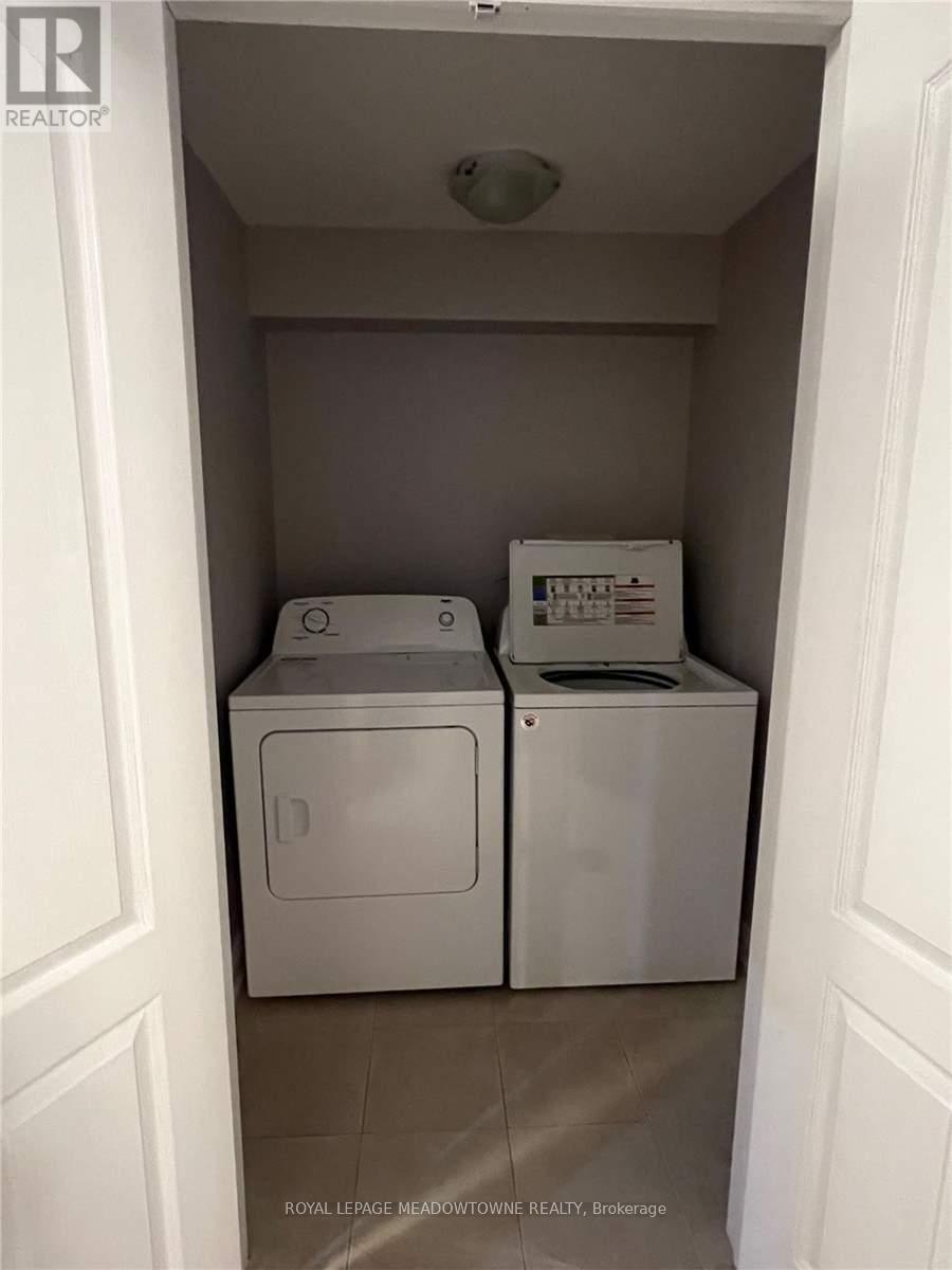 Basement - 340 Tonelli Lane, Milton, Ontario  L9T 0N8 - Photo 11 - W12511782