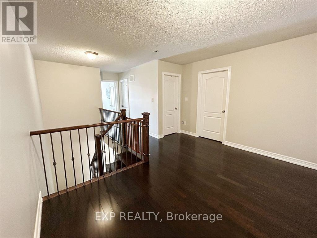 144 Sky Harbour Drive, Brampton, Ontario  L6Y 0C1 - Photo 11 - W12511784