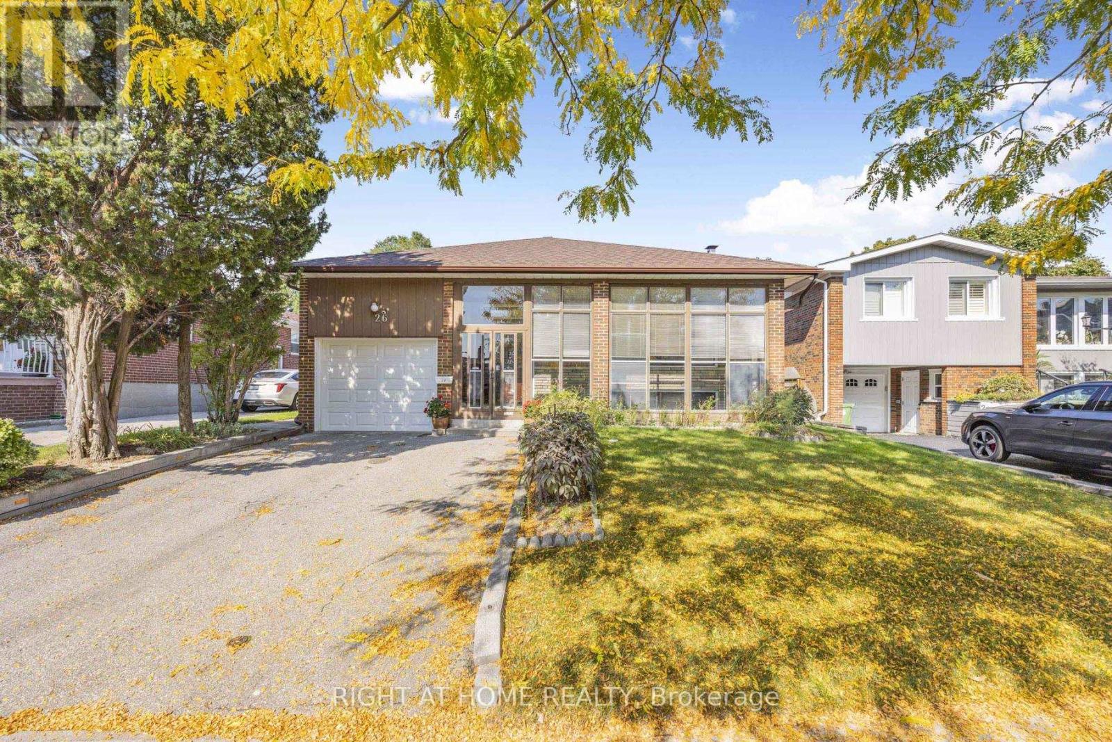 26 Dixfield Drive, Toronto, Ontario  M9C 4J1 - Photo 2 - W12511790
