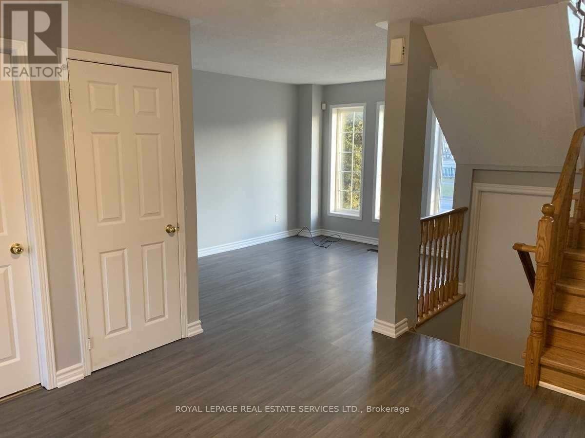 2162 St Clair Avenue W, Toronto, Ontario  M6N 5C1 - Photo 2 - W12511820