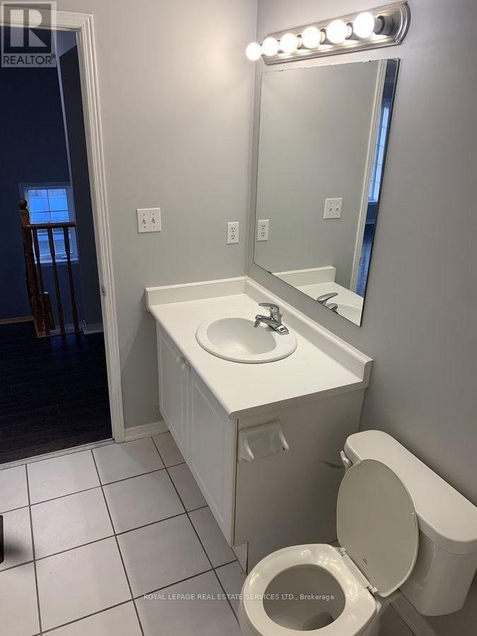 2162 St Clair Avenue W, Toronto, Ontario  M6N 5C1 - Photo 22 - W12511820