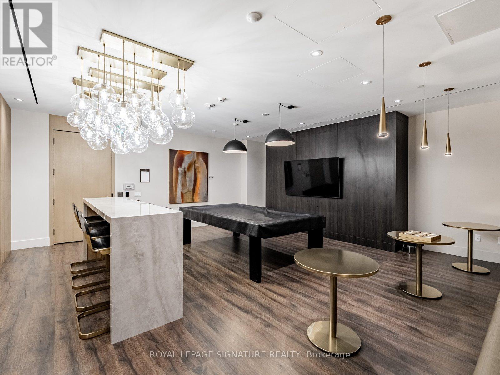 102 - 21 Park Street E, Mississauga, Ontario  L5G 0C2 - Photo 20 - W12511850