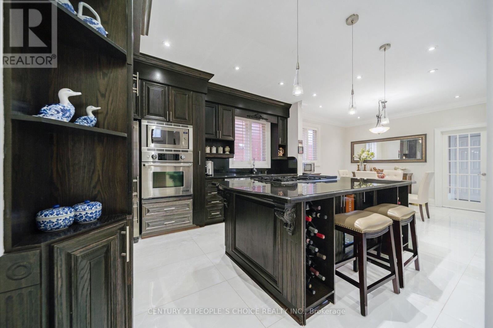 915 Gaslight Way, Mississauga, Ontario  L5W 1A2 - Photo 19 - W12511864