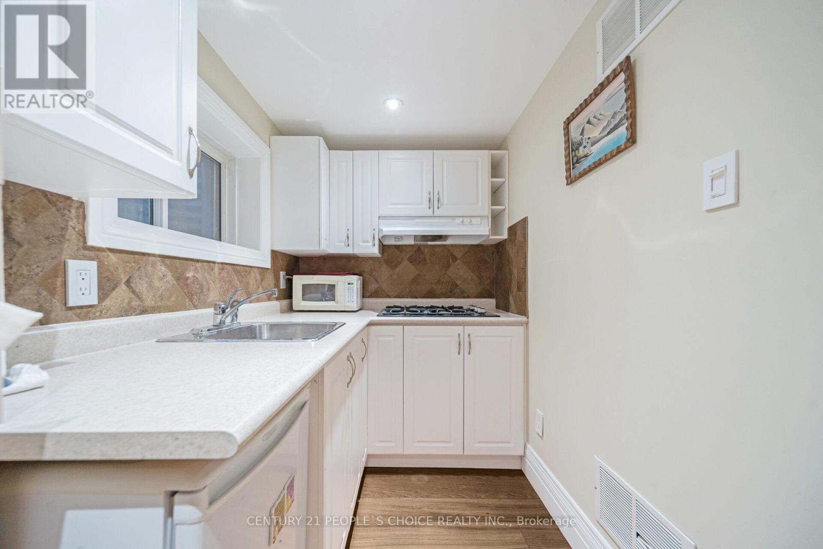 915 Gaslight Way, Mississauga, Ontario  L5W 1A2 - Photo 39 - W12511864