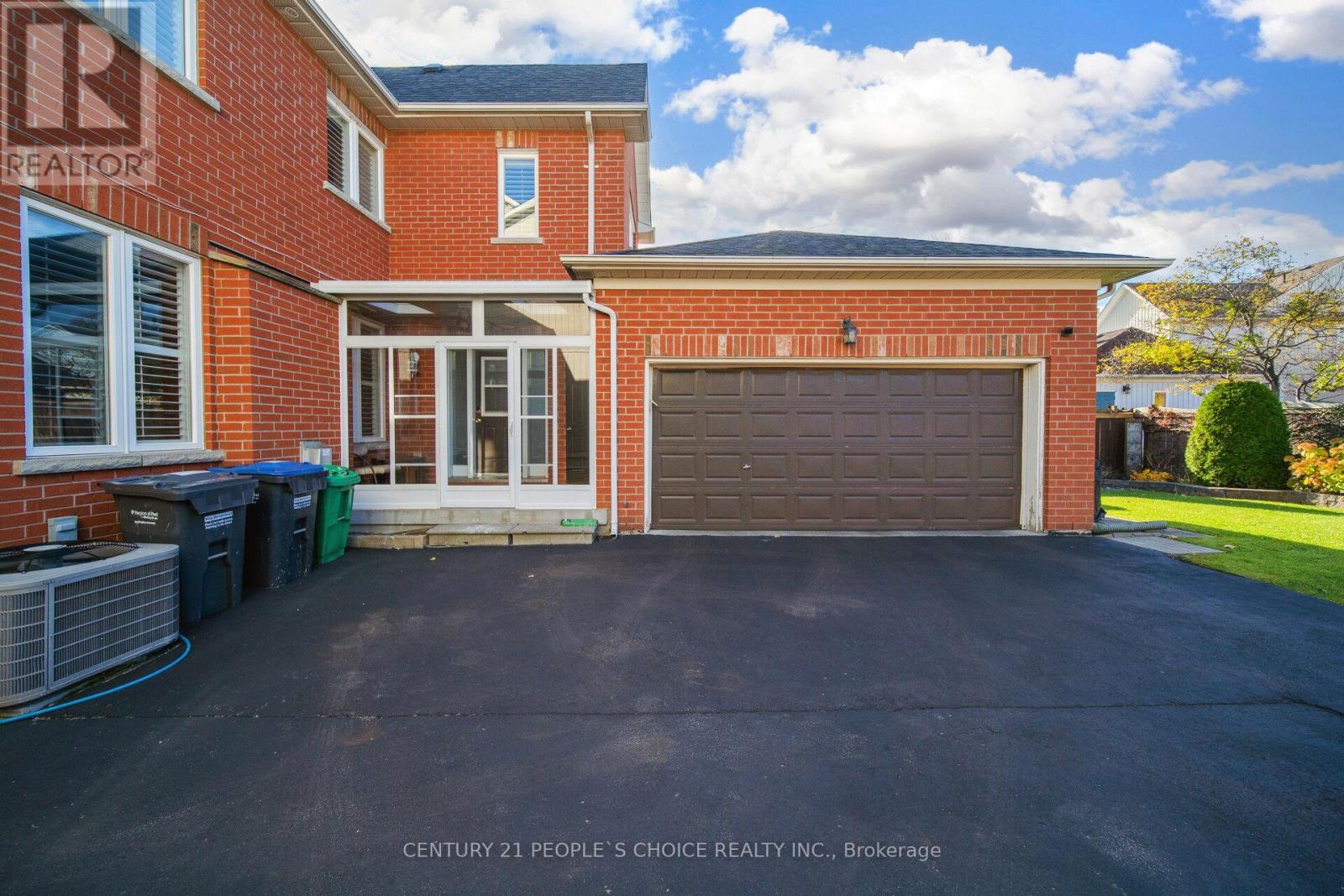 915 Gaslight Way, Mississauga, Ontario  L5W 1A2 - Photo 48 - W12511864