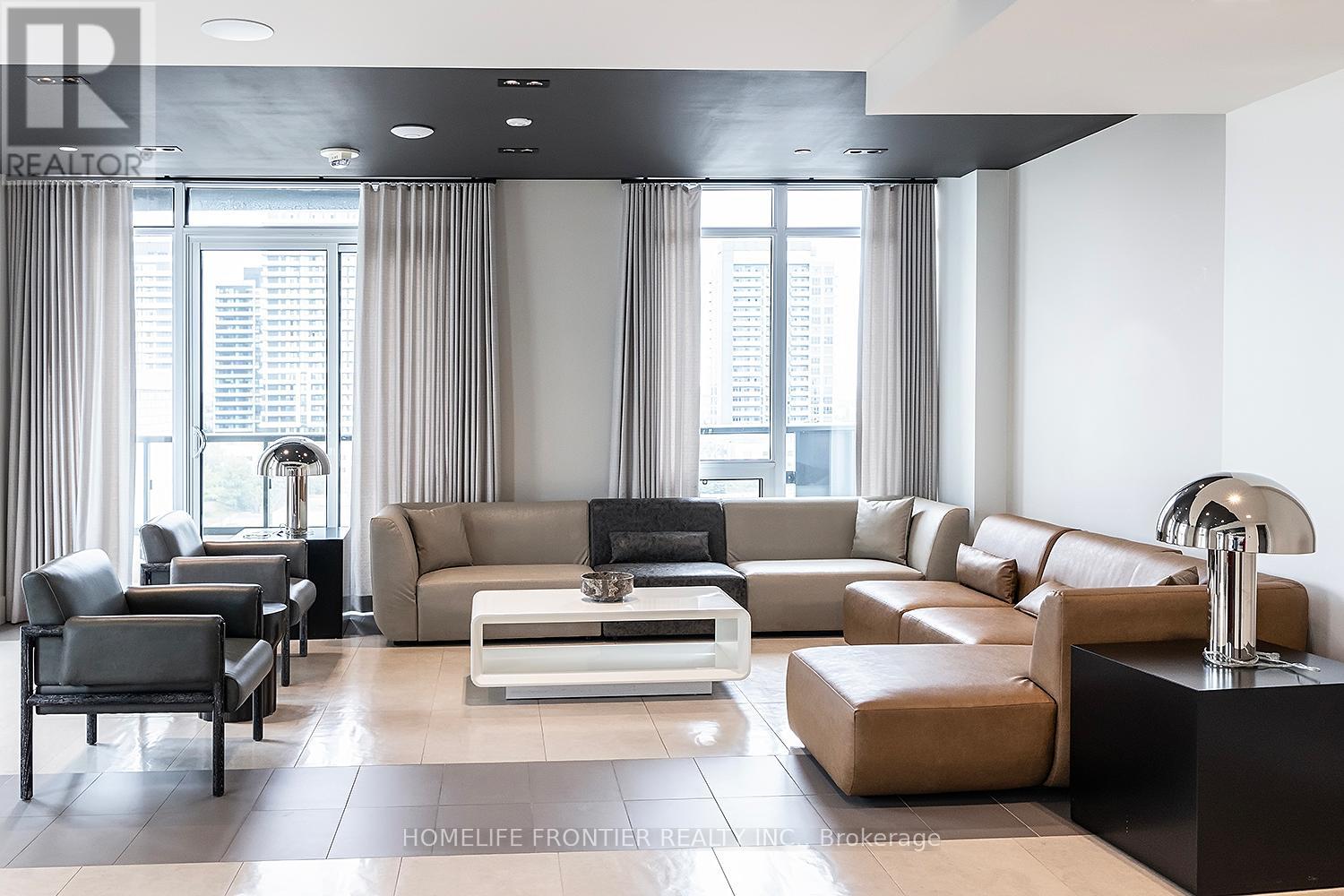 210w - 3 Rosewater Street, Richmond Hill, Ontario  L4K 5T6 - Photo 21 - N12501980