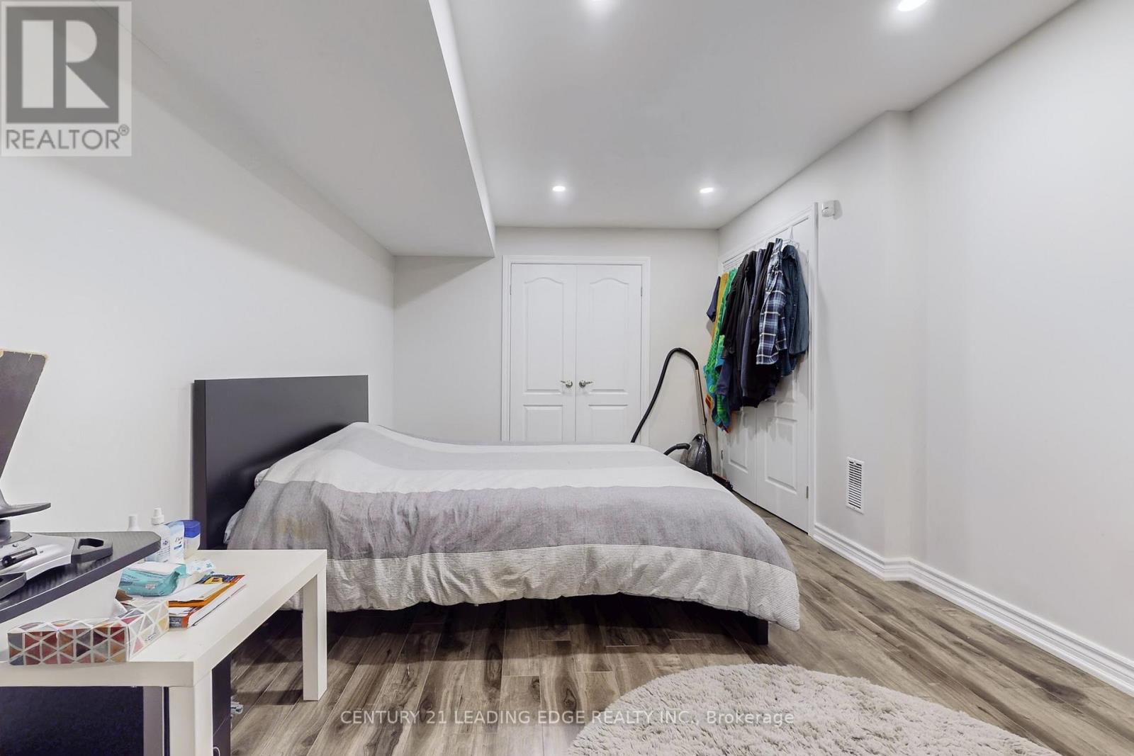 18 Fountain Court, Richmond Hill, Ontario  L4S 2K4 - Photo 43 - N12511870