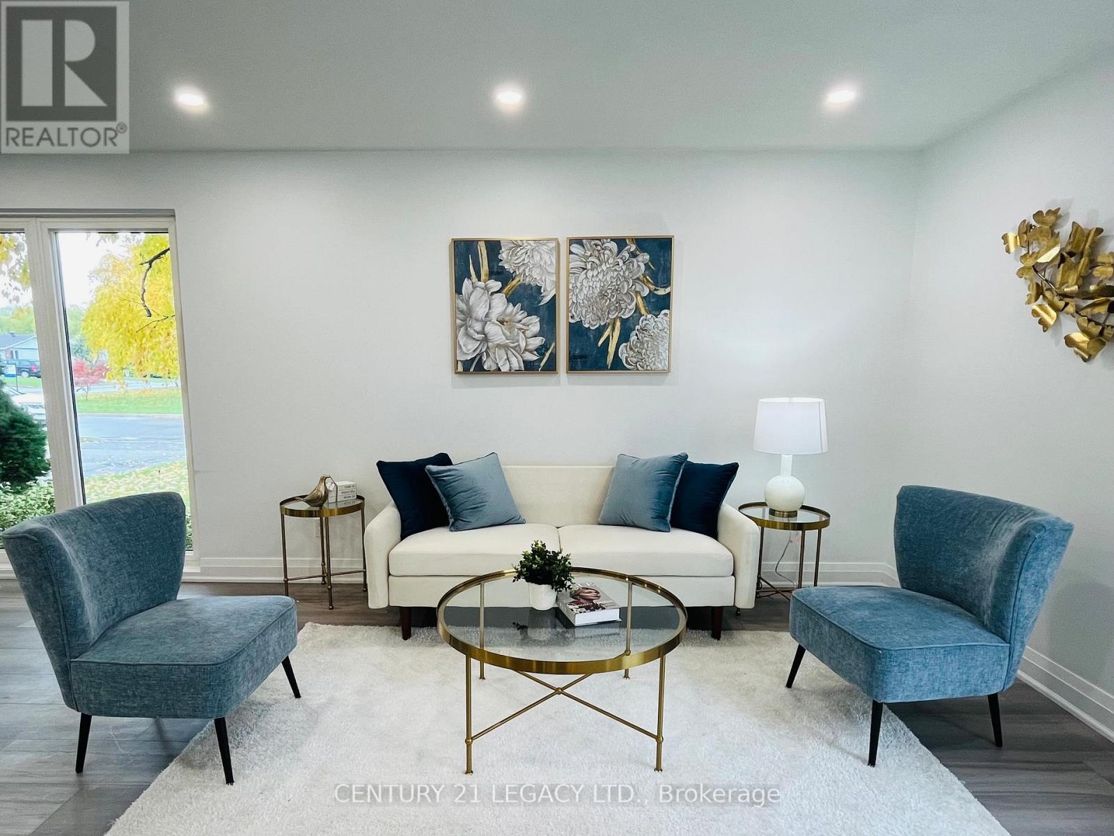 26 Epsom Downs Drive, Brampton, Ontario  L6T 1Y8 - Photo 2 - W12497782