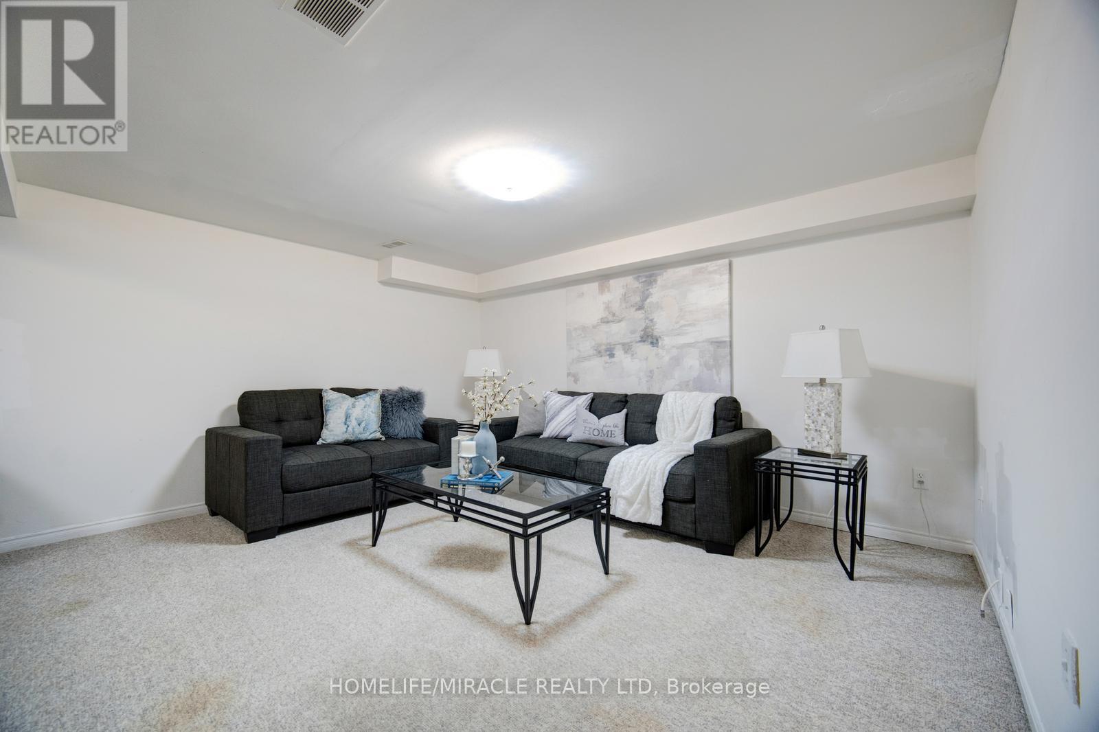 Photo 32 of 39 for 201 Emerson Avenue