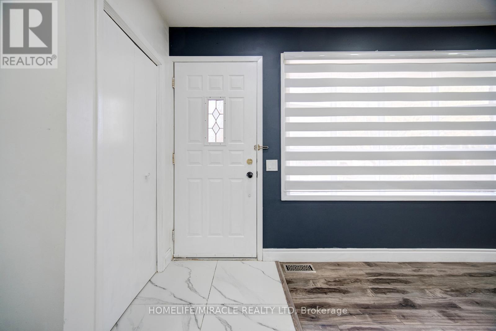 201 Emerson Avenue, London South, Ontario  N5Z 3L5 - Photo 8 - X12503012