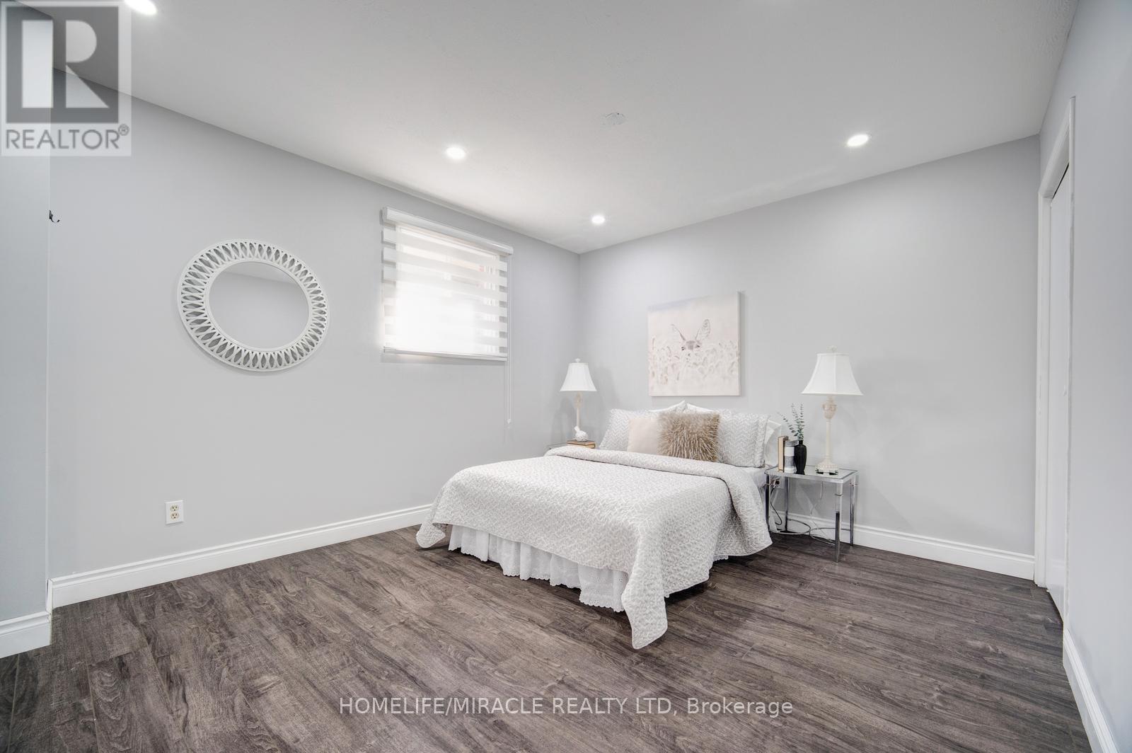 201 Emerson Avenue, London South, Ontario  N5Z 3L5 - Photo 20 - X12503012