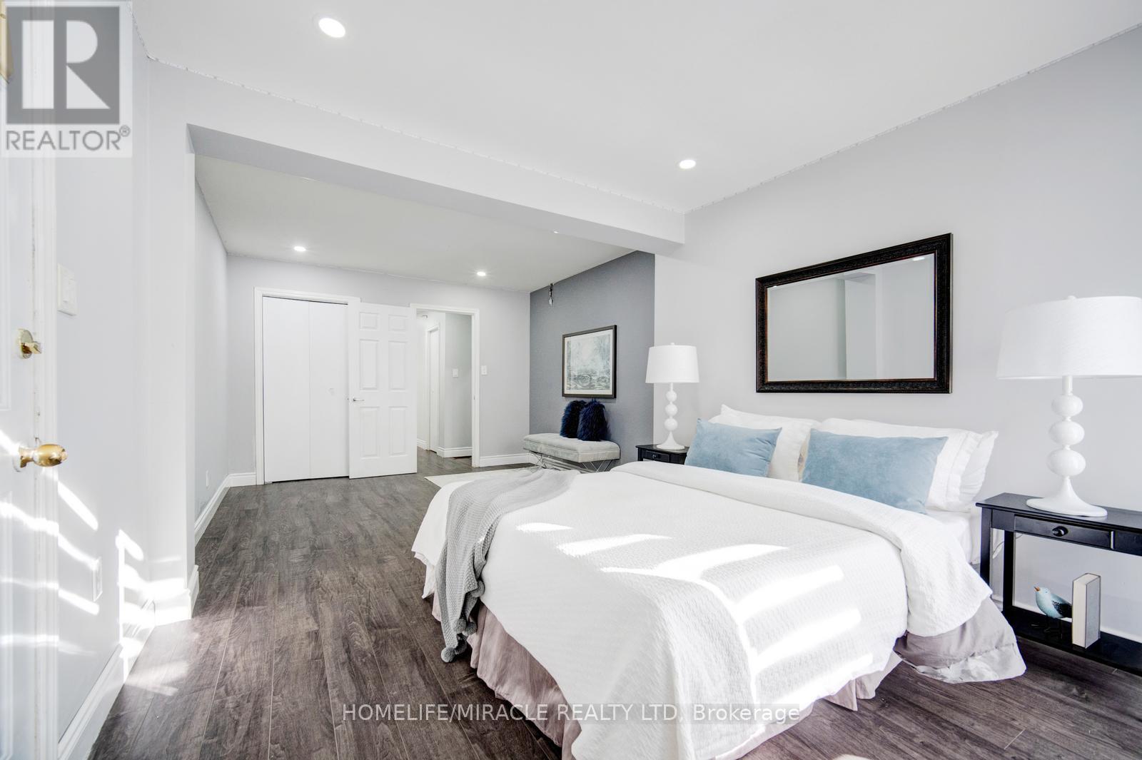 201 Emerson Avenue, London South, Ontario  N5Z 3L5 - Photo 27 - X12503012