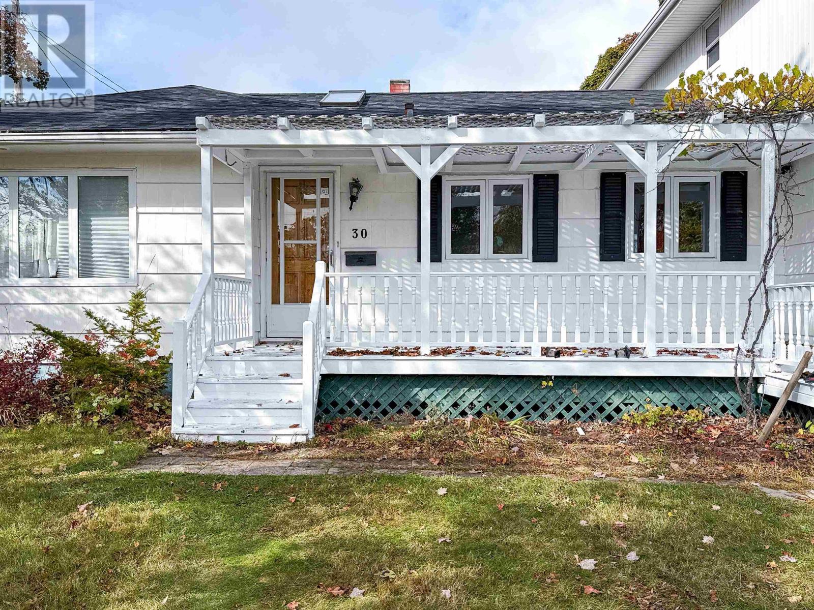 30 Ellis Road, Charlottetown, Prince Edward Island  C1A 6G7 - Photo 17 - 202527329