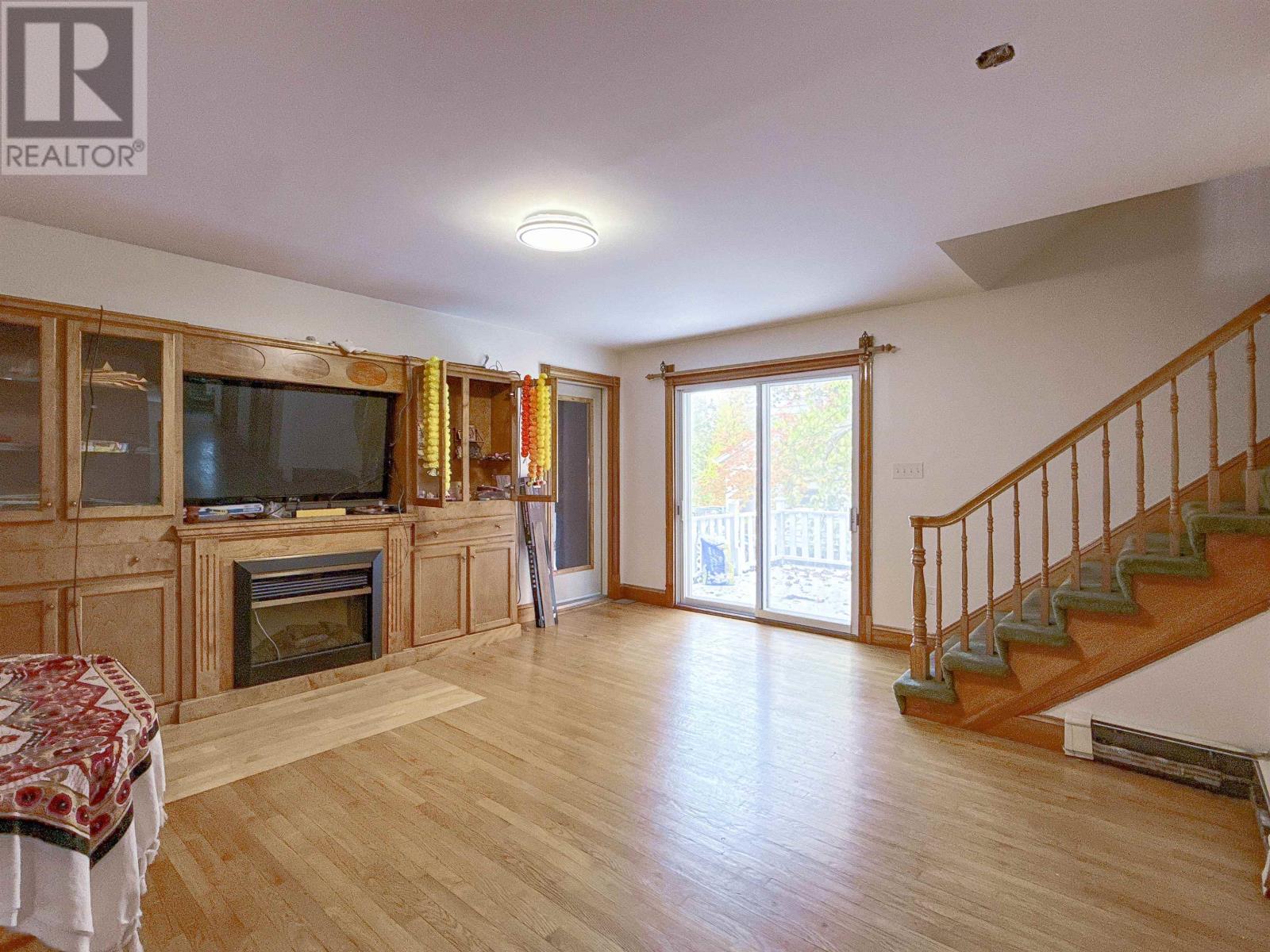 30 Ellis Road, Charlottetown, Prince Edward Island  C1A 6G7 - Photo 3 - 202527329