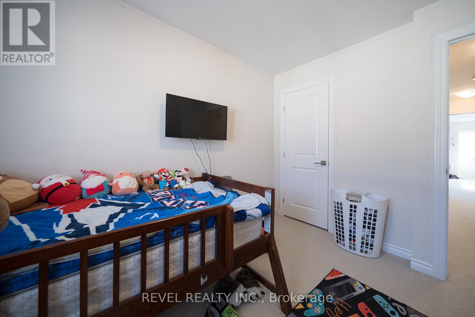 2b Vic Chambers Place, Brant, Ontario  N3L 0E7 - Photo 20 - X12511786