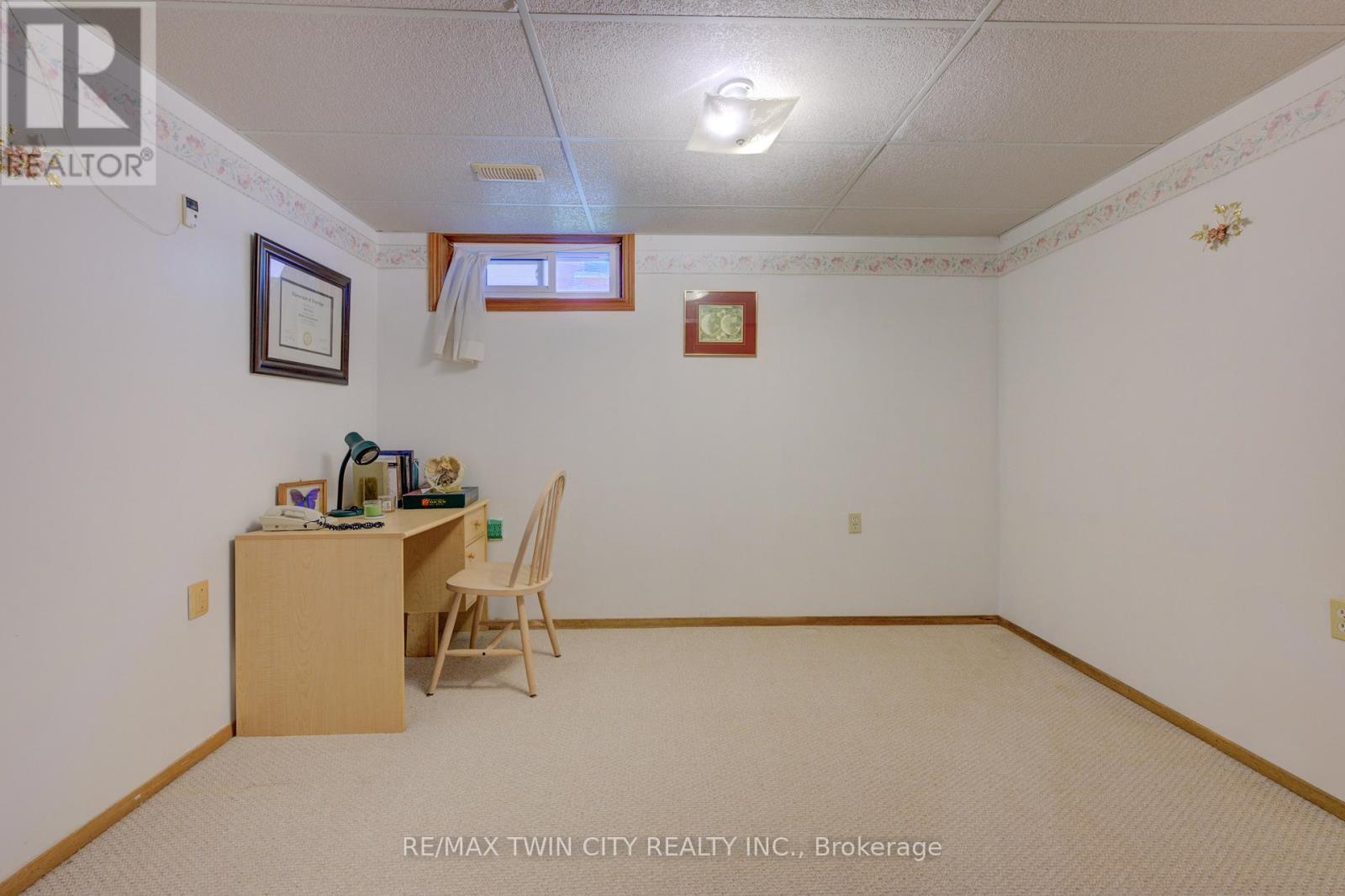 489 Northlake Drive, Waterloo, Ontario  N2V 1V5 - Photo 16 - X12511808