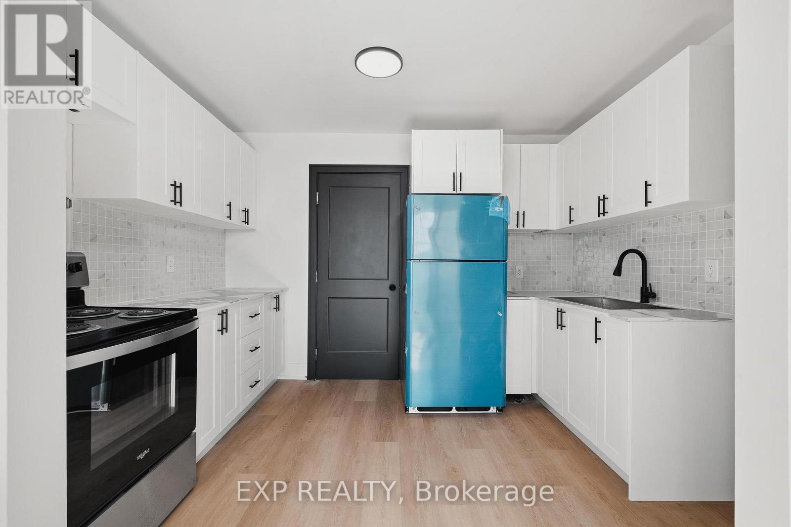 503 - 90 CARDEN STREET, Guelph, Ontario