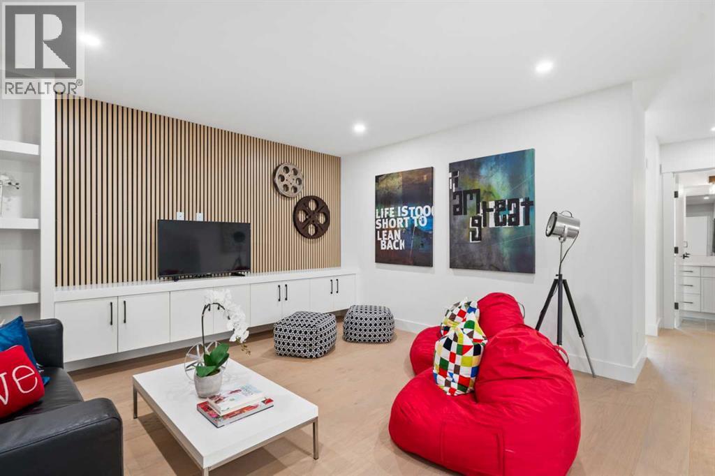 3116 4a Street Nw, Calgary, Alberta  T2M 3B4 - Photo 20 - A2268162