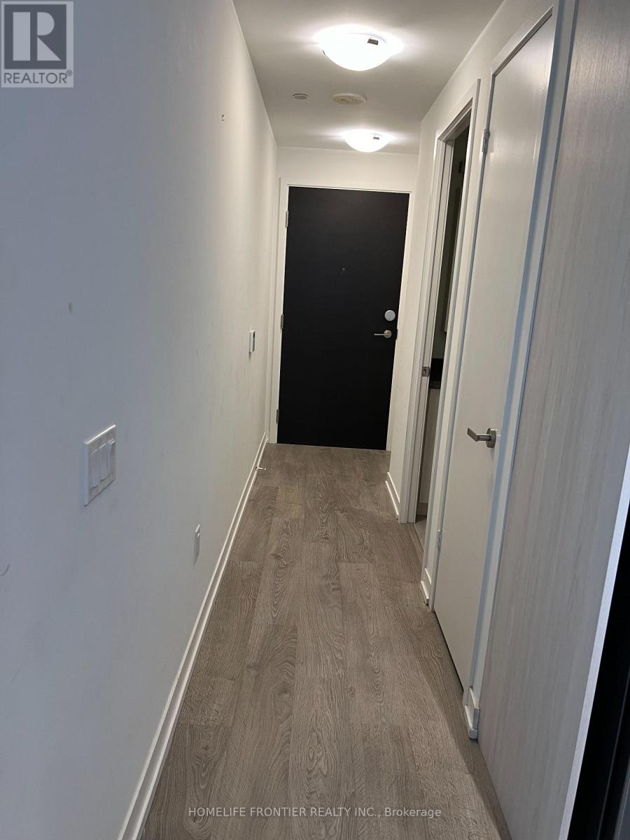 210w - 3 Rosewater Street, Richmond Hill, Ontario  L4K 5T6 - Photo 6 - N12501980