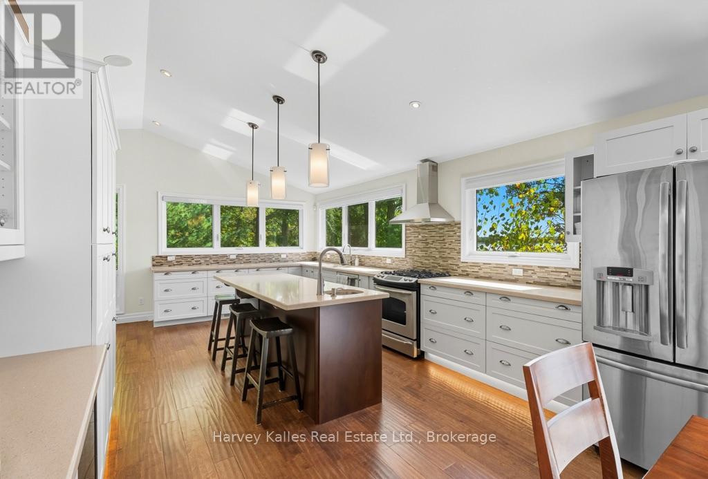 27 Lizzie's Lane, Mckellar, Ontario P2A 0B4 - Photo 30 - X12393739