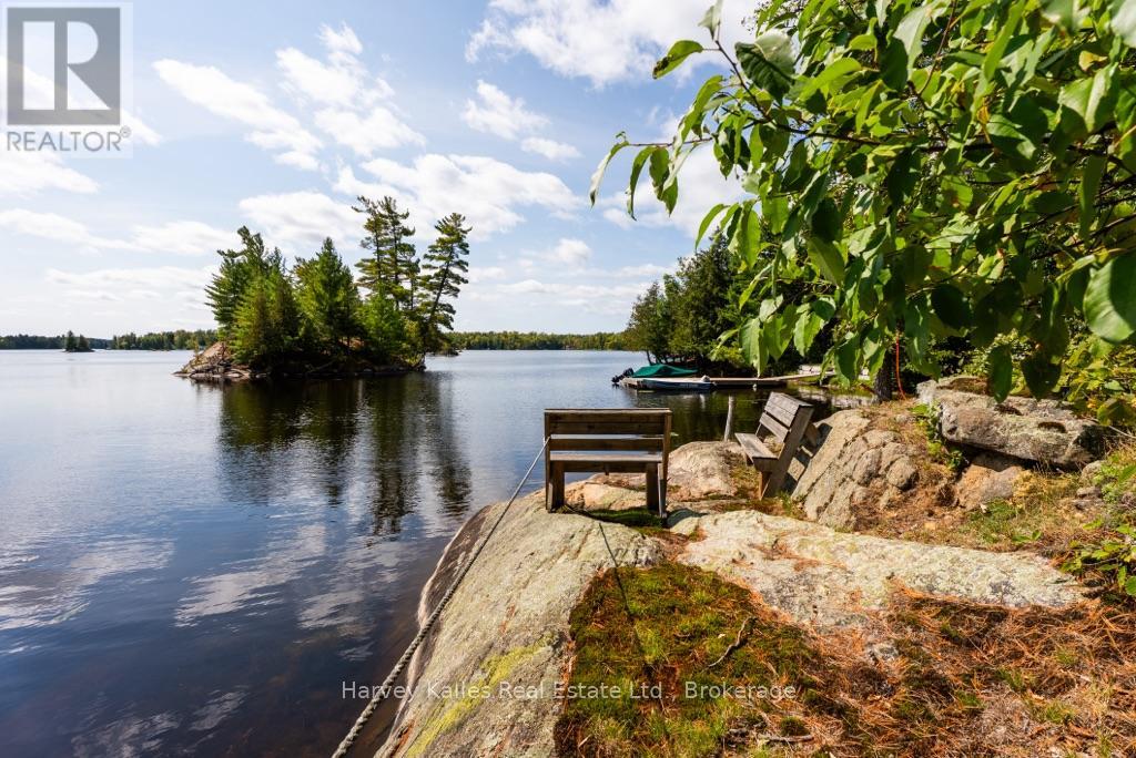 27 Lizzie's Lane, Mckellar, Ontario P2A 0B4 - Photo 45 - X12393739