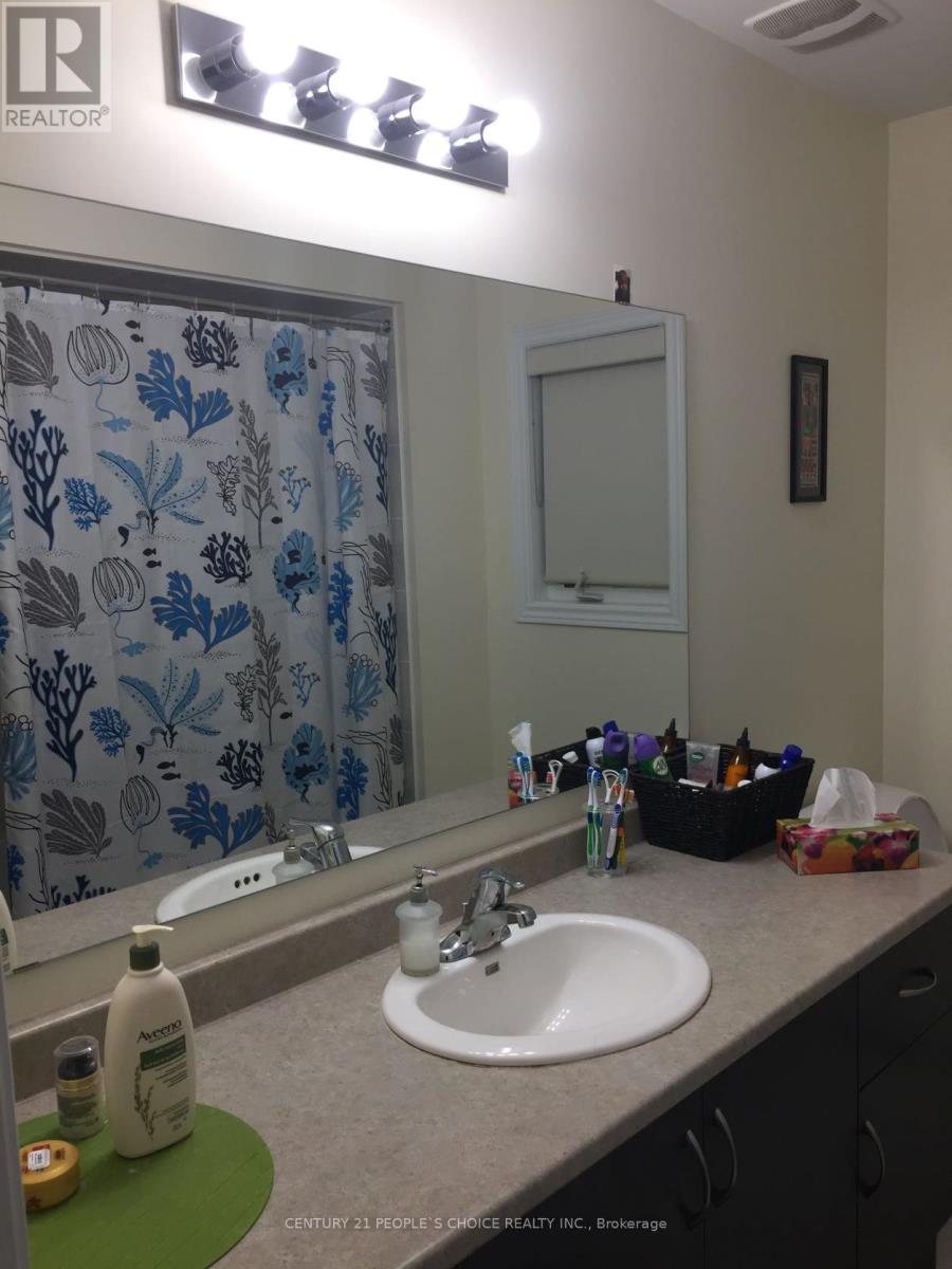 Upper - 71 Buchanan Crescent, Brampton, Ontario  L6X 5M4 - Photo 19 - W12500934