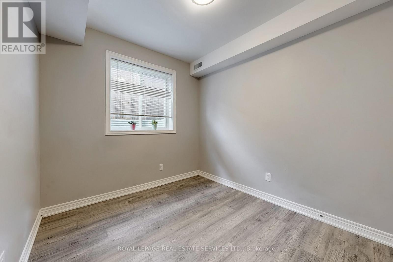 Unit 2 (Lower) - 89 Louth Street, St. Catharines, Ontario  L2S 2T7 - Photo 9 - X12509382