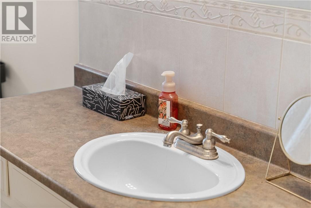 1203 Voyageur Street, Sudbury, Ontario  P3A 3Z5 - Photo 28 - 2125501