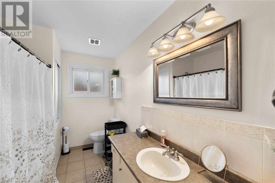 1203 Voyageur Street, Sudbury, Ontario  P3A 3Z5 - Photo 27 - 2125501