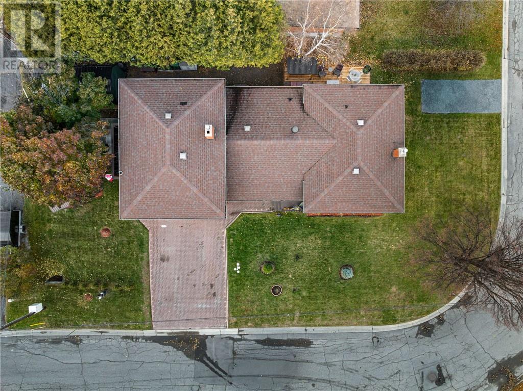 1203 Voyageur Street, Sudbury, Ontario  P3A 3Z5 - Photo 4 - 2125501