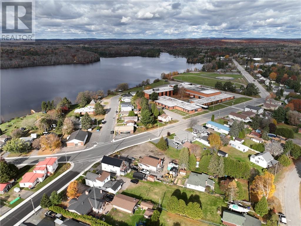 78 Huron Avenue, Blind River, Ontario P0R 1B0 - Photo 38 - 2125492