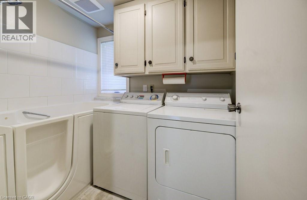 14 Broadview Court, Kitchener, Ontario  N2A 2X8 - Photo 18 - 40784767