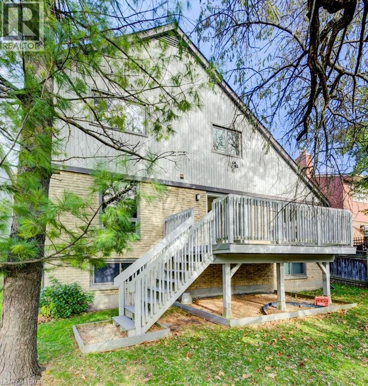 14 Broadview Court, Kitchener, Ontario  N2A 2X8 - Photo 47 - 40784767