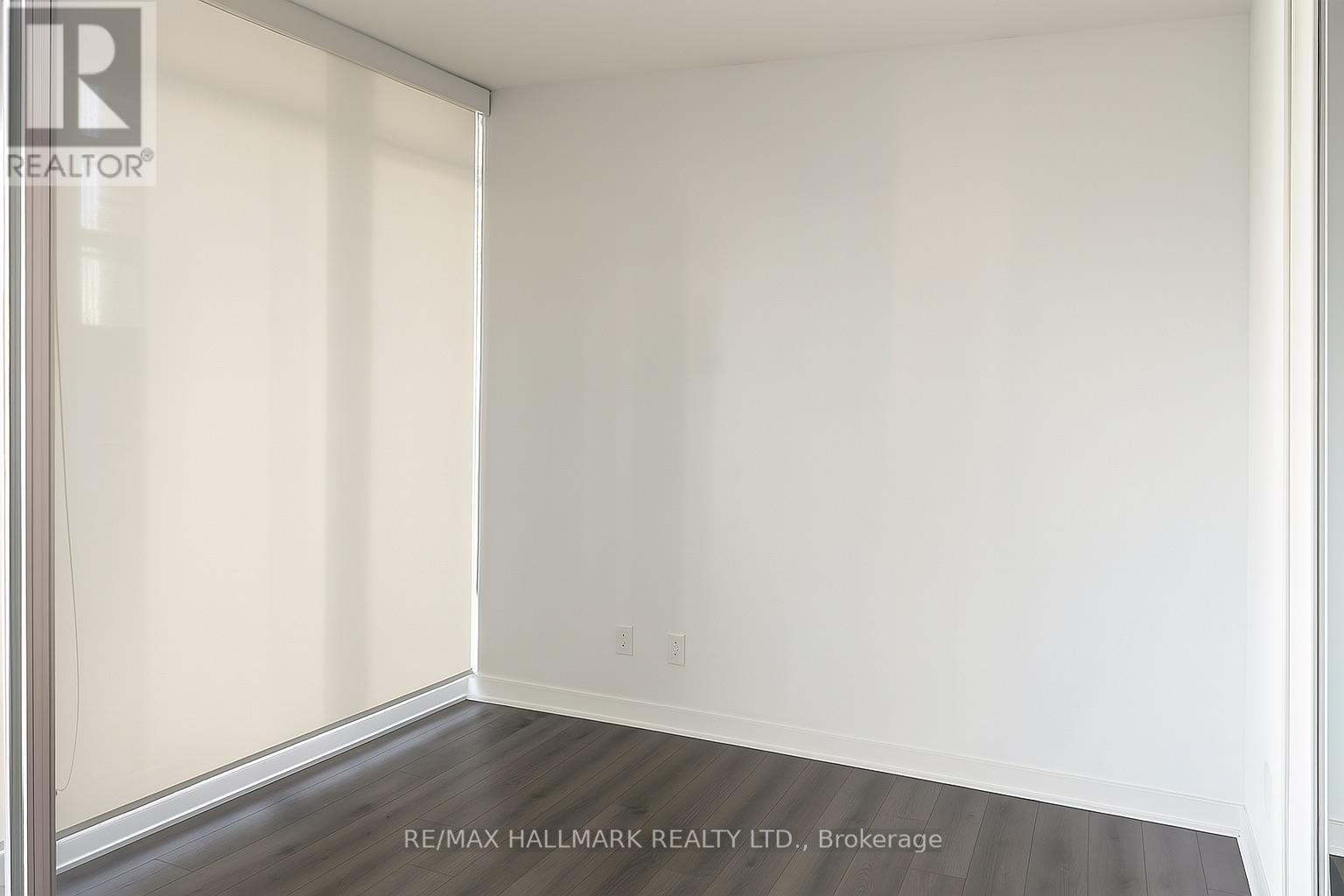 506 - 90 Queens Wharf Road, Toronto, Ontario  M5V 0E6 - Photo 30 - C12511906