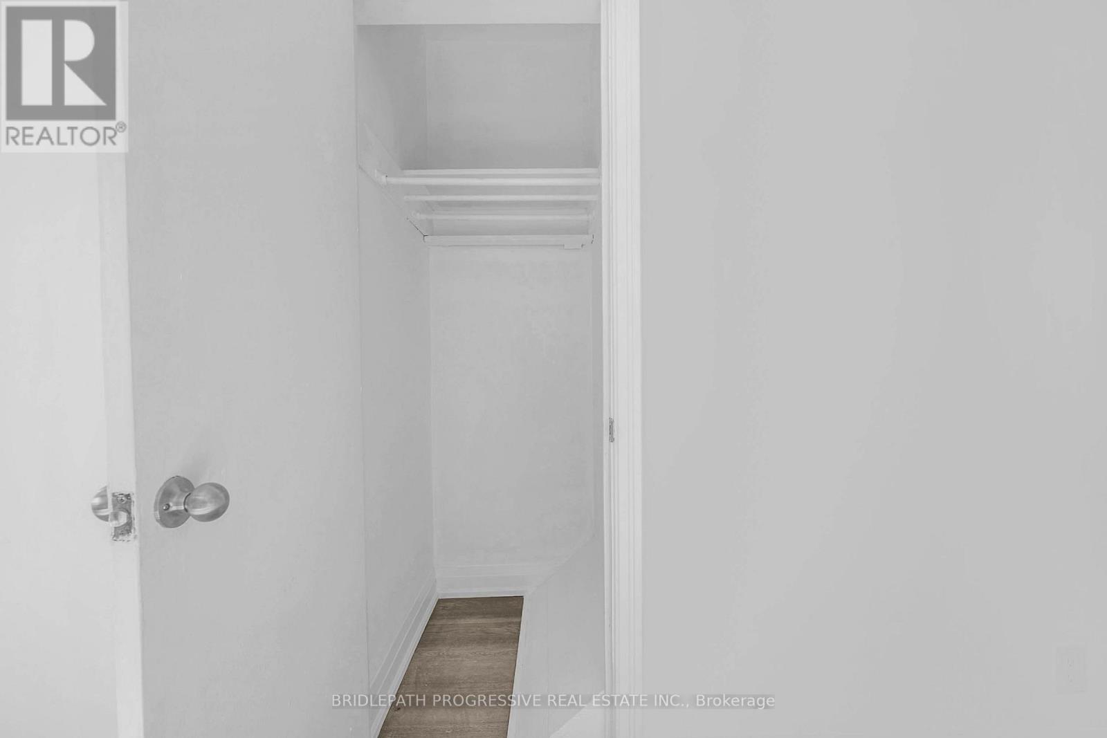 1 - 894 Eglinton Avenue W, Toronto, Ontario  M2K 1B7 - Photo 10 - C12511912