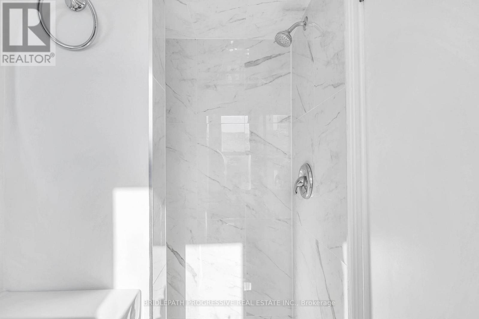 1 - 894 Eglinton Avenue W, Toronto, Ontario  M2K 1B7 - Photo 9 - C12511912