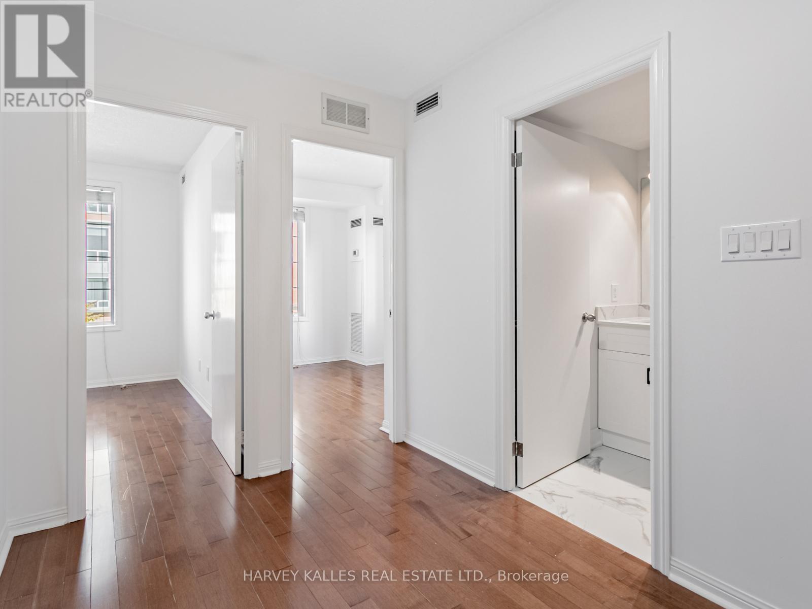 250 - 2 Shaw Street, Toronto, Ontario  M6K 3N5 - Photo 16 - C12511926