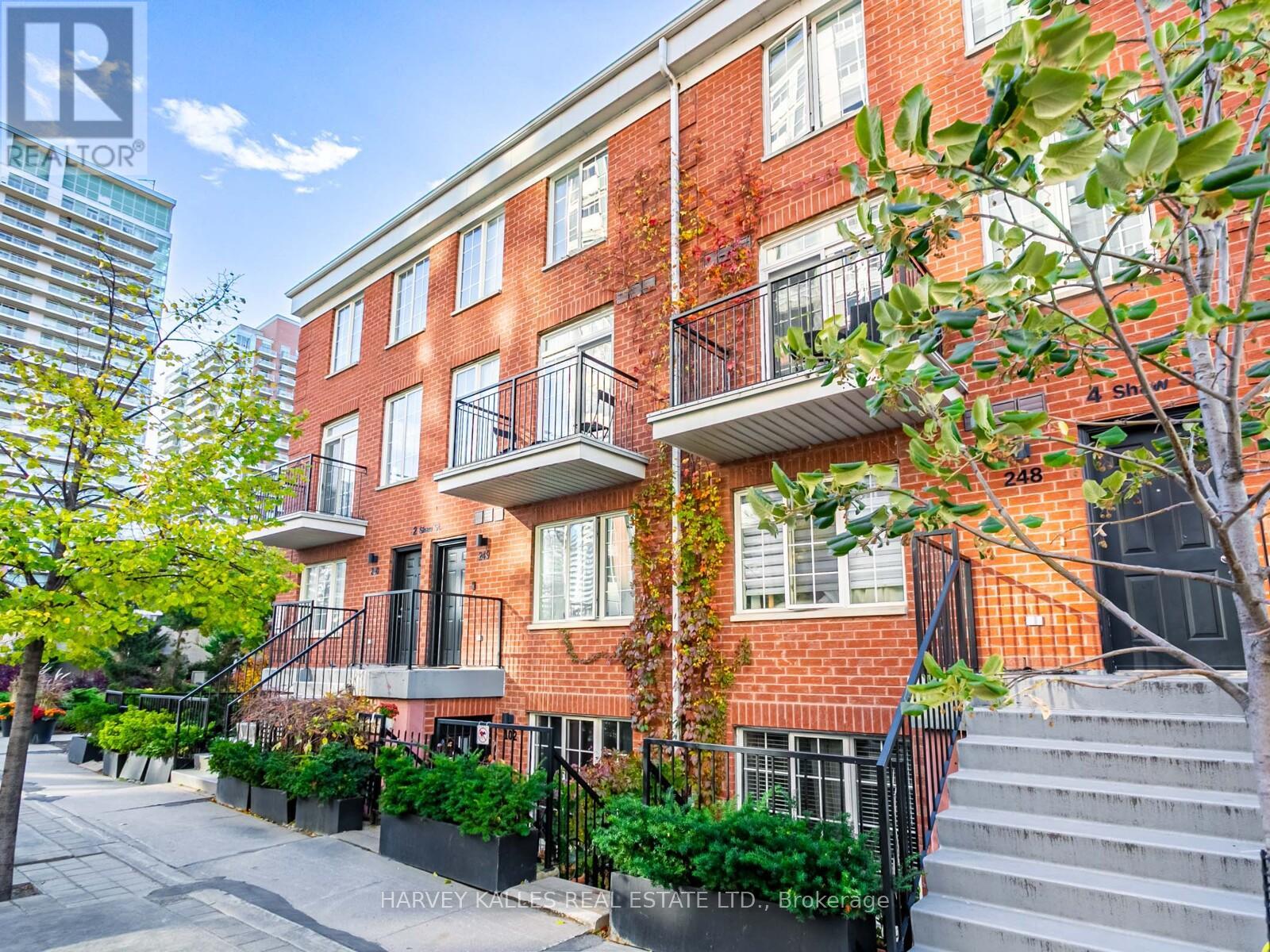 250 - 2 Shaw Street, Toronto, Ontario  M6K 3N5 - Photo 2 - C12511926