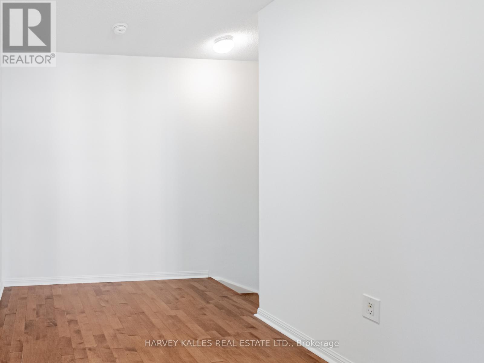 250 - 2 Shaw Street, Toronto, Ontario  M6K 3N5 - Photo 24 - C12511926